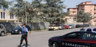 Evade dai domiciliari, arrestato