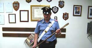 Beccati con arnesi per lo scasso, arrestati due giovani