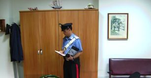 Ruba gasolio da ditta in cui lavora, denunciato