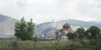 Scempio Masseria Monti a Maddaloni (Fotogallery)