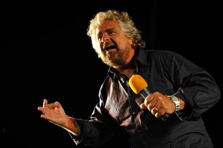 Legge elettorale, Grillo: colpo di stato contro di noi
