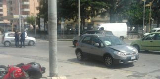 Semaforo in tilt, ennesimo incidente su Viale della Libertà