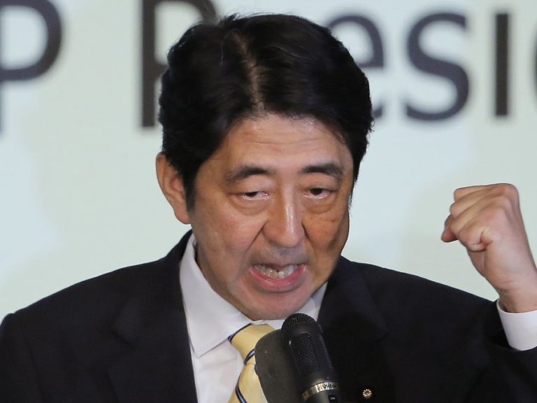 Giappone: vince Shinzo Abe, Paese svolta a destra