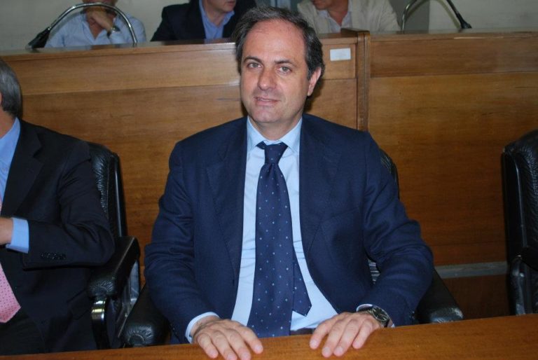Consiglio saltato ad Aversa, Tozzi (Fi): minoranza mortifica istituzioni