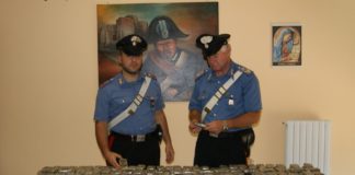 Rinvenuti 30 chili di hashish sotto un ponte