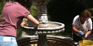 Il Movimento 5 Stelle si ‘riprende’ i giardinetti di via Derna