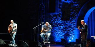 Settembre al Borgo, Britti riscalda platea Casertavecchia