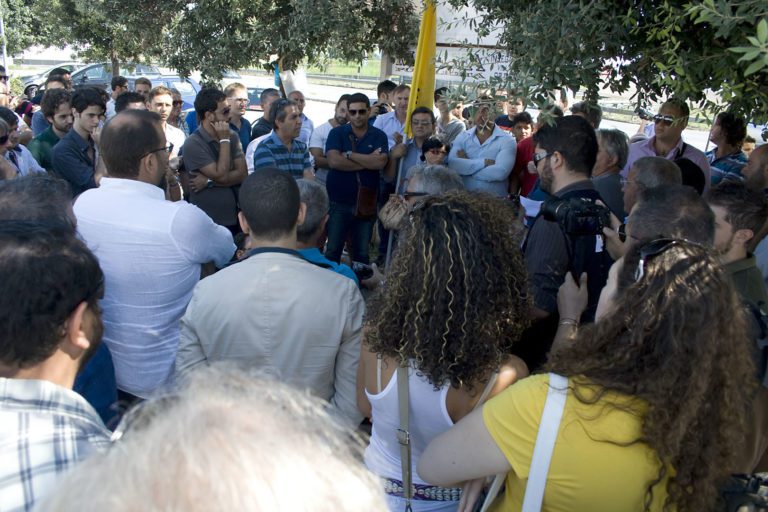 Rifiuti tossici nel sottosuolo, sit in allo stadio di Casale: punire i responsabili