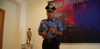 Fermati con attrezzi per lo scasso e denunciati