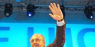 Gradimento sindaci: crolla De Luca, da terzo posto a 15esimo