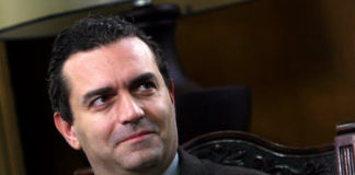 Natale: tutto pronto a Betlemme per messa mezzanotte, c’è anche sindaco De Magistris