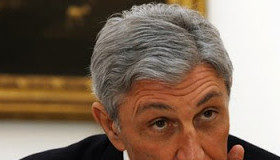 Bassolino replica a D’Alema: non sono innamorato di Renzi ma dei miei cari