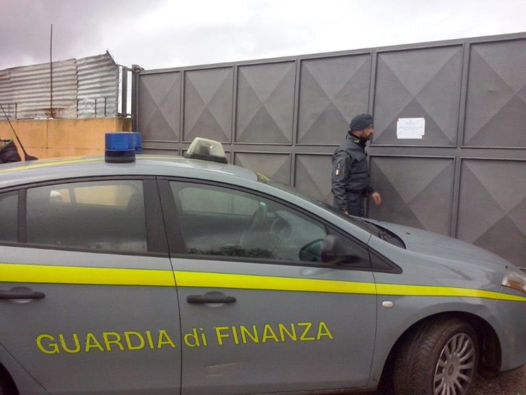 Casagiove: non rispetta norme gestione rifiuti, sequestrato scasso FOTO e VIDEO