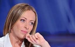 G20, gelo tra Meloni e Macron, sugli Usa intesa per le forniture di gas: “Presto andrò in in Cina per aumentare l’export italiano”