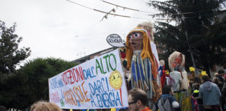 32esimo Carnevale del Gridas a Scampia, GUARDA LE FOTO