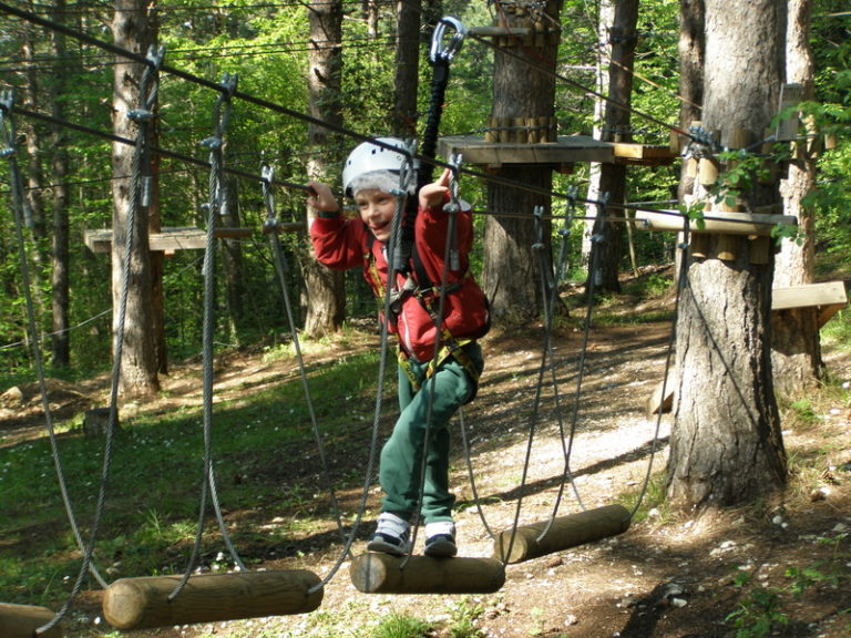 Baronissi: avviati i lavori al Parco Avventura
