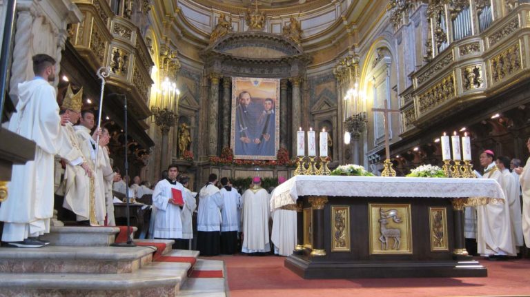 Aversa: migliaia di fedeli per la beatificazione di padre Vergara FOTOGALLERY