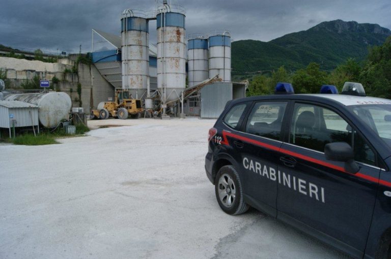 Sversamenti nel fiume Sele, sequestrato impianto di calcestruzzi