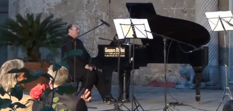Un pianista aversano al concerto d’apertura dei mondiali di calcio