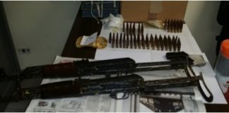 Casal di Principe: nascondeva due kalashnikov in casa, arrestato 52enne