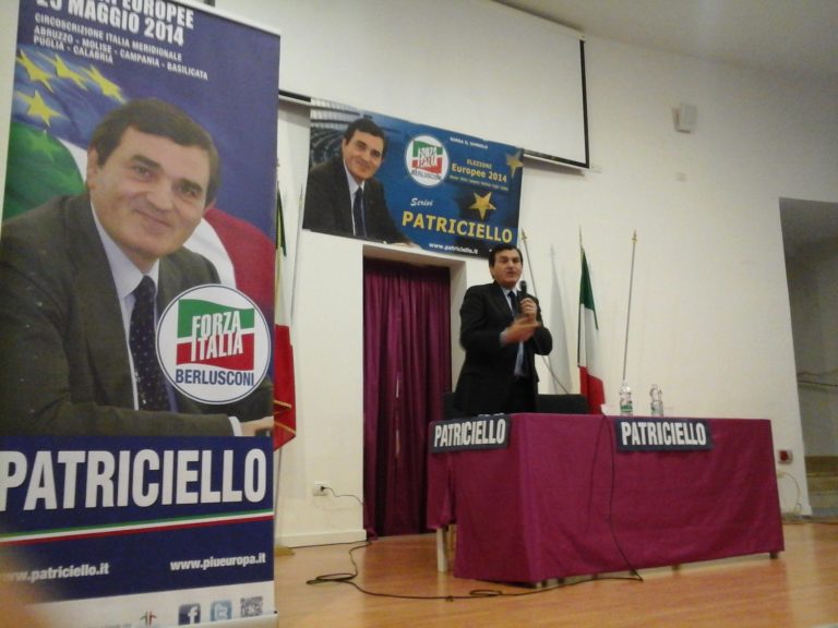 Patriciello: “Fantascienza pensare di uscire dall’Europa”