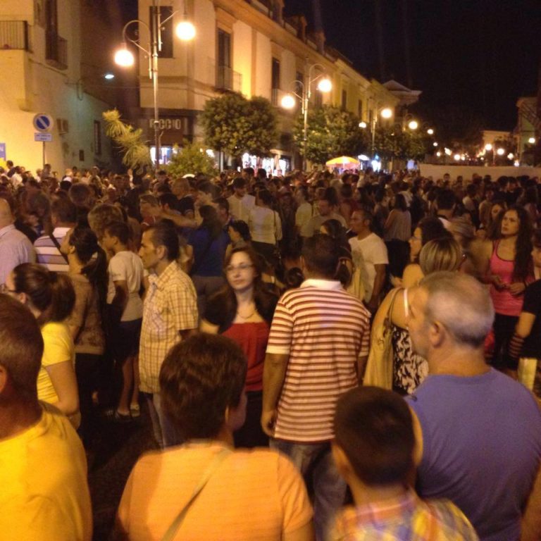 Maddaloni: riuscita la ‘Notte Rosa’