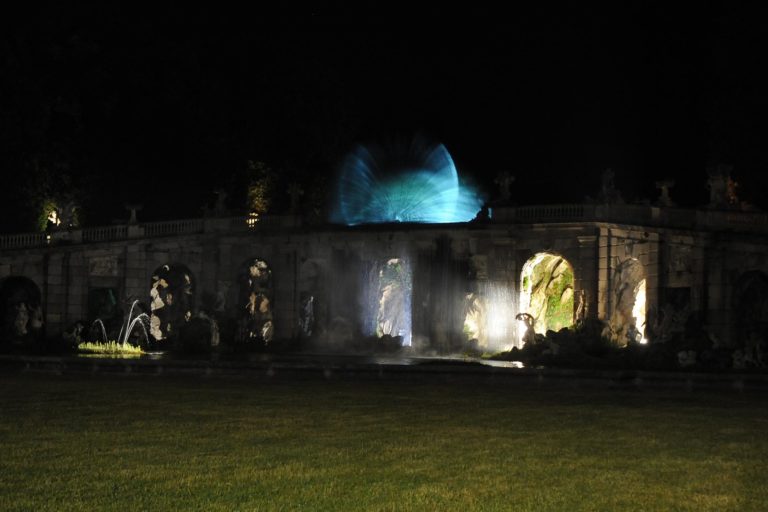 Reggia di Caserta, al via i ‘Percorsi di luce’: buona l’affluenza VIDEO