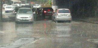 Temporale su Aversa, si allaga via Atellana FOTO