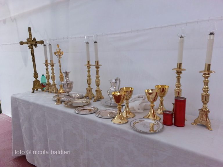 Papa Francesco a Caserta, altare praticamente pronto FOTOGALLERY