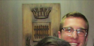 VIDEO INTEGRALE ESCLUSIVO – Marcianise: Abbate presenta le liste, tra bordate a Velardi e Mirabelli