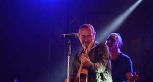 Leuciana Summer Festiva, Luca Carboni trascina il pubblico