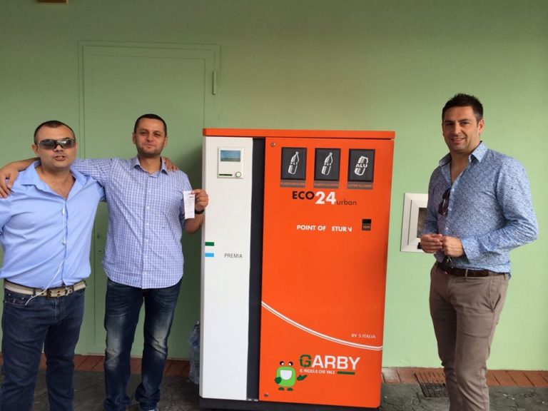 Santa Maria a Vico: inaugurato un nuovo ecopoint Garby