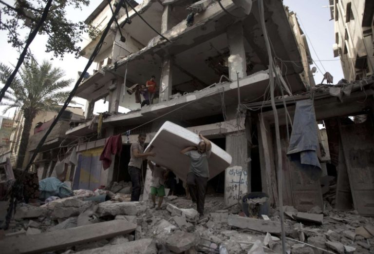 Nuova ondata di raid di Israele, colpite infrastrutture al confine tra Siria e Libano