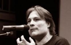 “Mangia e Rridi che ti passa”, a Casertavecchia appuntamento con Gino Accardo