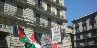 Fermare l’attacco di Israele, corteo a Napoli per la Palestina