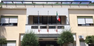 Orta di Atella: premio di produttività ai dipendenti assenteisti, il mondo all’incontrario