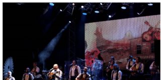 Settembre al Borgo: Arbore in grande forma, domani tocca a Eduardo De Crescenzo