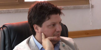 Il sindaco di Casapesenna De Rosa: “L’abolizione del reddito di cittadinanza è una bomba sociale, immigrazione fuori controllo”