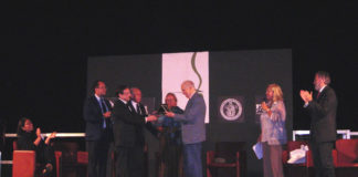 Studi leopardiani: conferito a Blasucci il premio “La Ginestra”, cerimonia a Torre del Greco