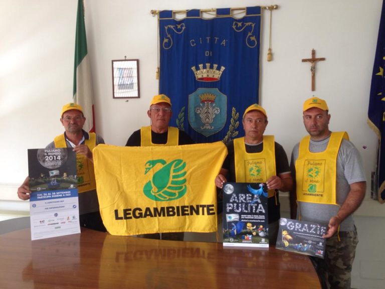 Acerra: Puliamo il Mondo alla Sorgente del Riullo