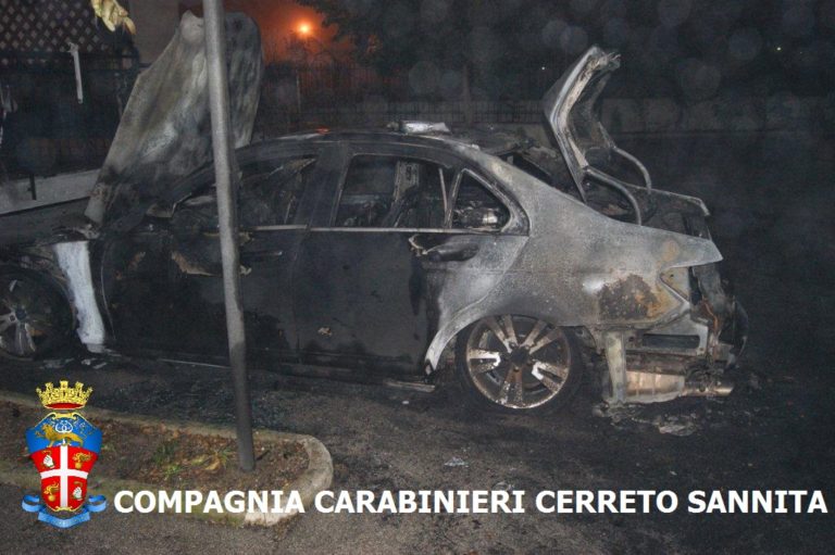 Telese Terme: incendia l’auto della moglie dopo esser stato lasciato, arrestato con due complici
