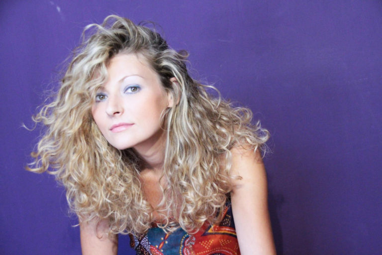 Aversa: Elisa Rossi vince la X edizione del Premio Bianca d’Aponte