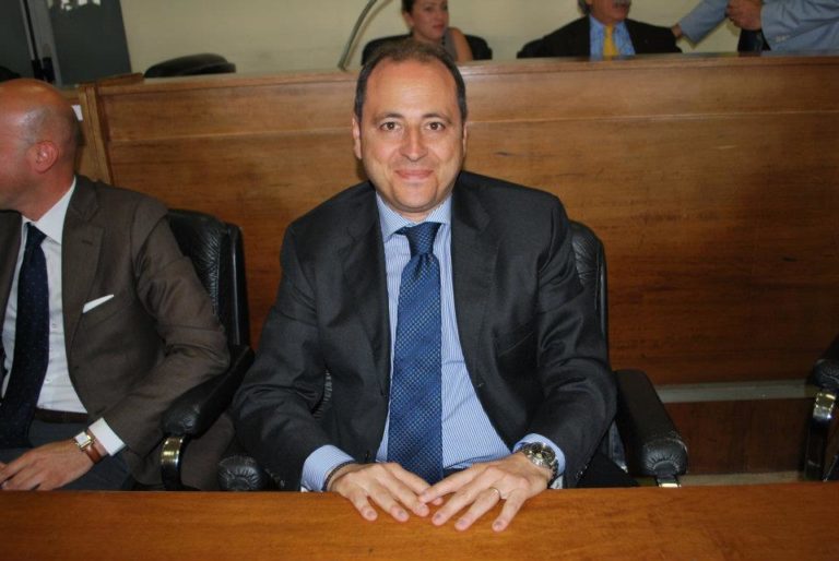 Aversa: Luciano e Barbato nel mirino dei malviventi, fallisce rapina Rolex