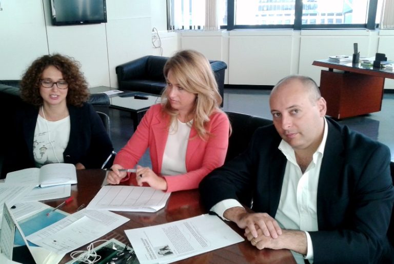 Bando Microcredito, regione in ritardo: affondo di Abbate