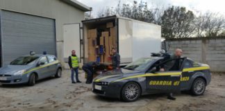 Aversa: contrabbando sigarette, salta affare da 450mila euro. Un arresto