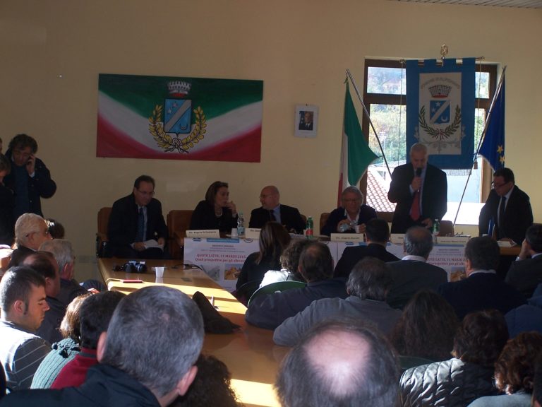 Abolizione quote latte, Di Costanzo ai produttori:  ora c’è la necessità di mettersi assieme