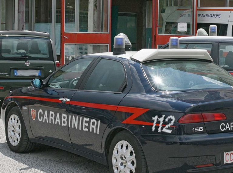 Lioni: si ribalta con l’auto, medicato e subito dimesso