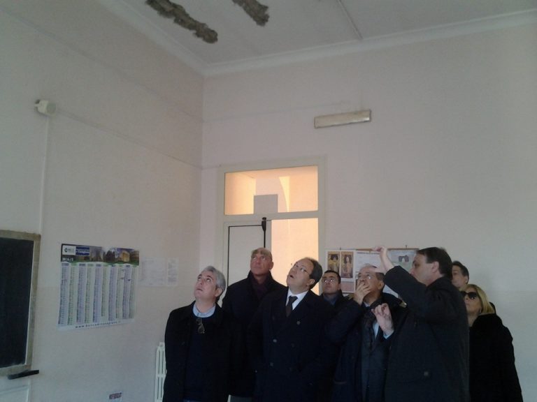Santa Maria Capua Vetere: Zinzi al Nevio, promette il finanziamento degli interventi