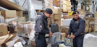 Blitz della Finanza casertana a Pomezia e Latina: sequestrati prodotti petroliferi di dubbia provenienza VIDEO