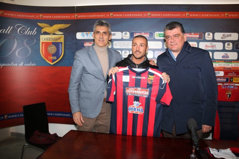L’attaccante Caccavallo è della Casertana